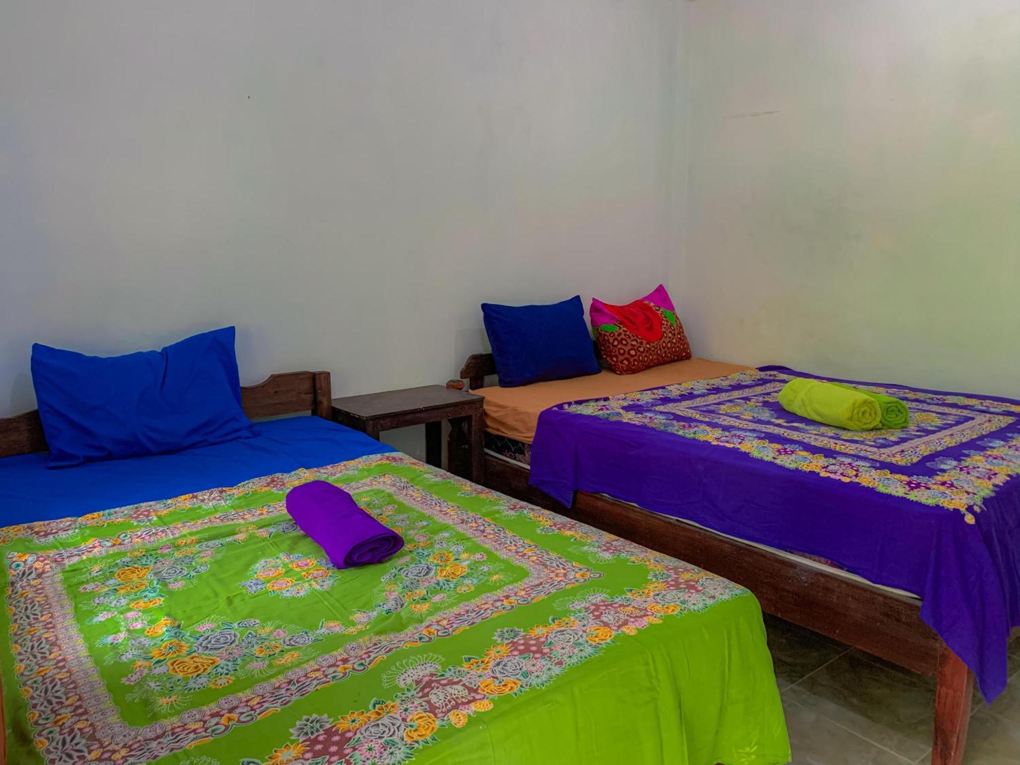 Breeze Hostel Kuta  Exterior photo
